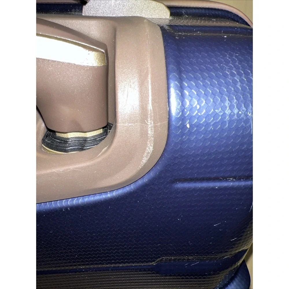 London Fog Small Rolling Hard Shell Suitcase Brentwood Style # 8400